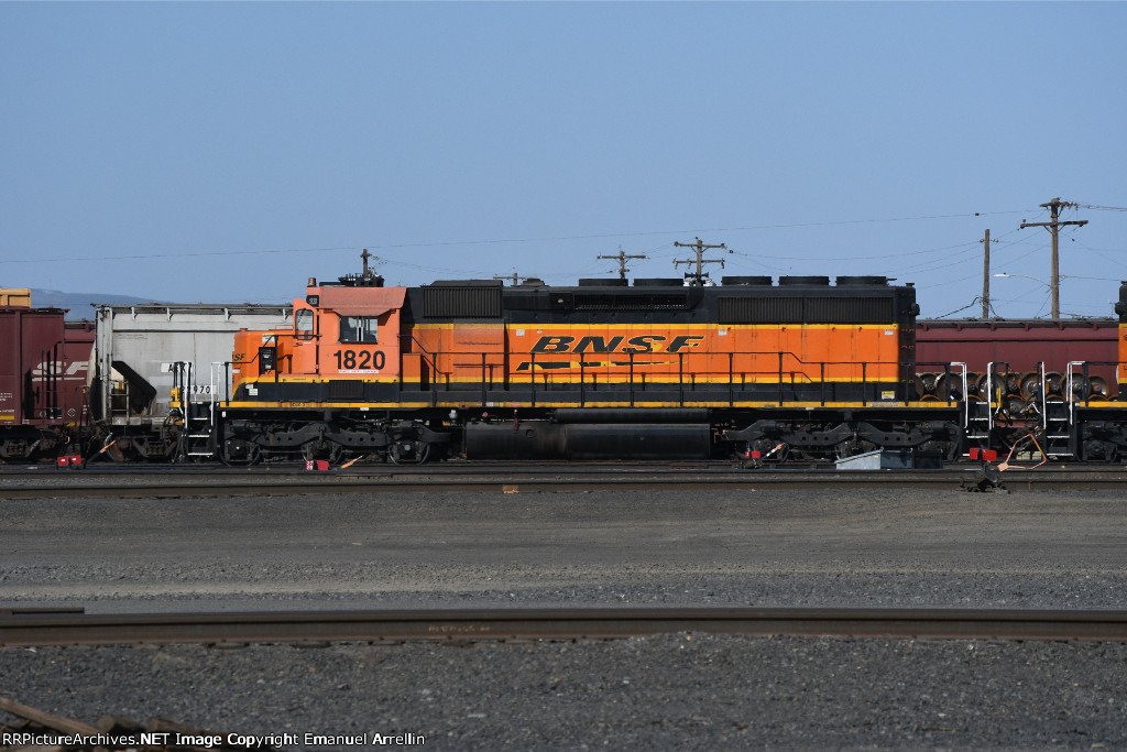 BNSF 1820